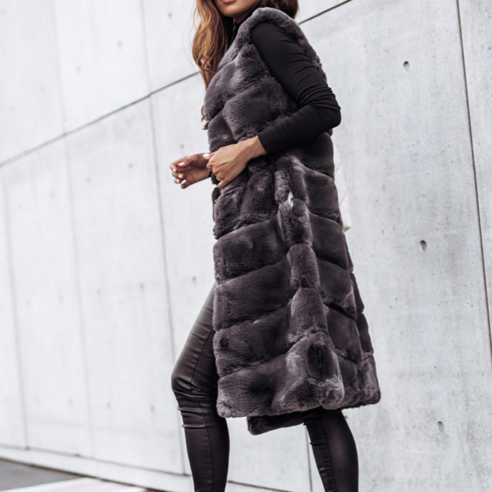 Autumn Winter Women Jacket Vest Solid Color Round Neck Faux Fur Coat Thick Crew Neck Outerwear Plush Jacket for Women
