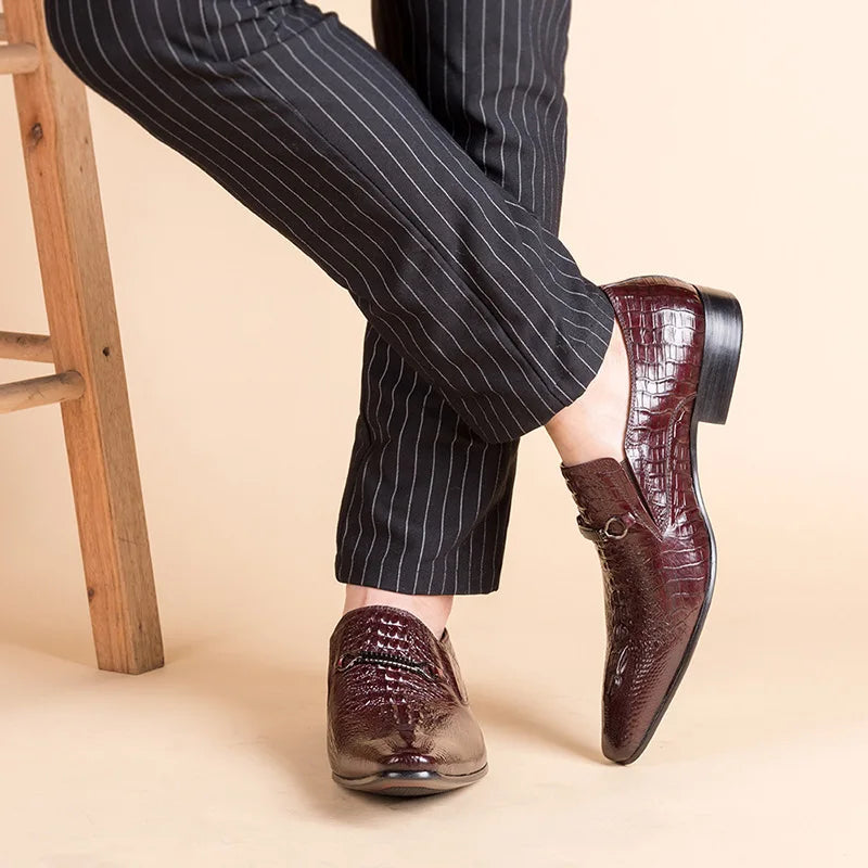 Fashion Men Casual Leather Shoes Crocodile Pattern Luxury Dress Shoes Slip-on Wedding Shoes Leather Brogues Big Size 38-48