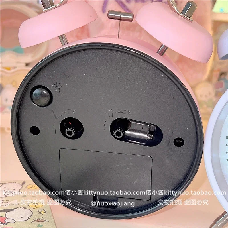 Sanrio Bedroom Alarm Clock Kuromi My Melody Hello Kitty Cinnamorol Ins Girl Heart Bedside Silent Alarm Clock Wake Up Alarm Clock