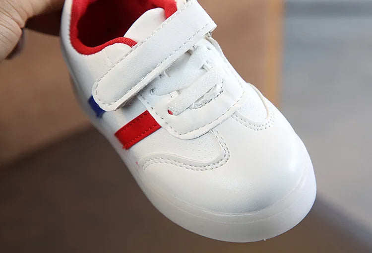 Kid Tennis 2024 Spring and Autumn Children LED Sneakers Boys Glowing Shoes Kids Baby Girls Toddler Shoes with Light Up Luminous