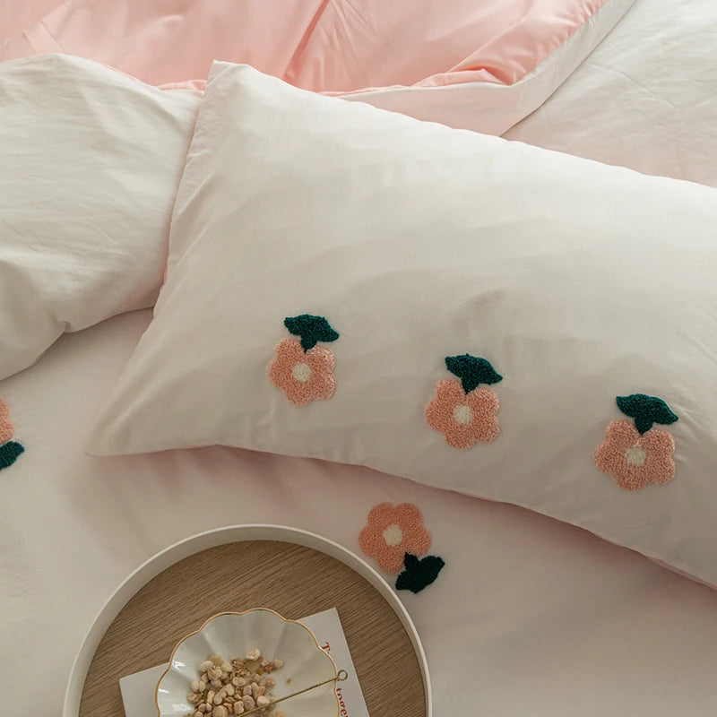 3PCS Baby Boys Bedding Set Bear Embroidered Cot Crib Bedding Set Cotton Korean Baby Bedding Duvet Cover+ Sheet+Pillowcase
