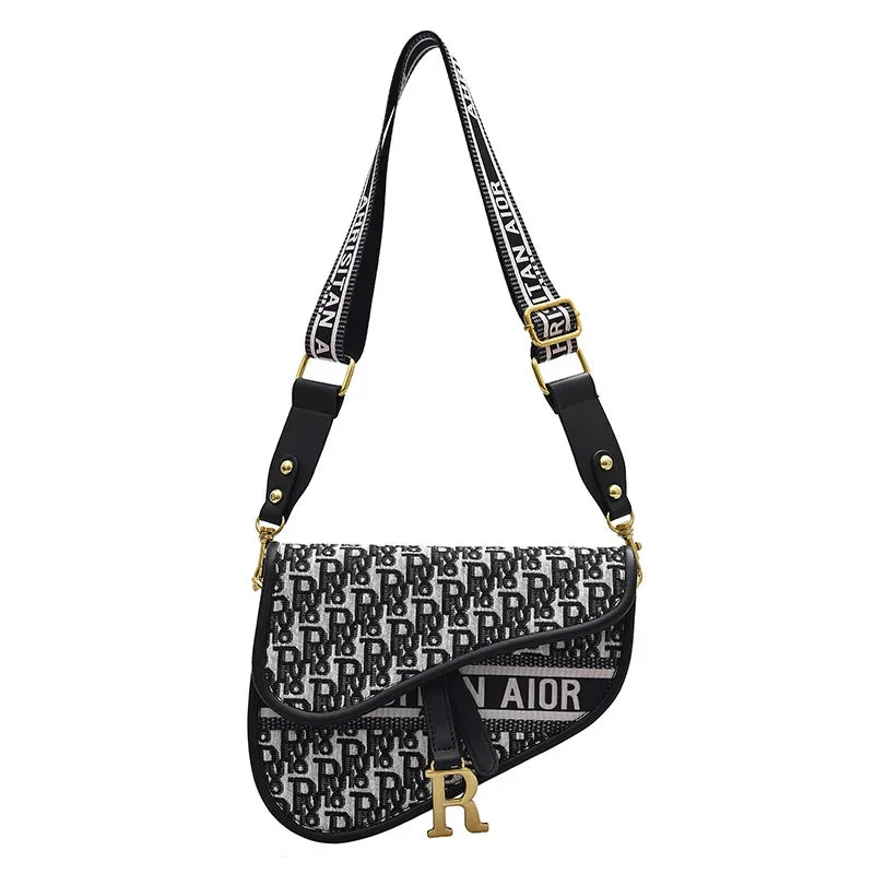 Bag women 2023 new retro women's bag single shoulder hand crossbody small bag fashion foreign underarm saddle bag
