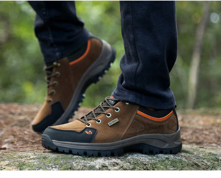High Quality Outdoor Walking Sneakers Rubber Sole Suede Leather Men Hiking Shoes Durable Leather Climbing Shoes Zapatillas 36-47