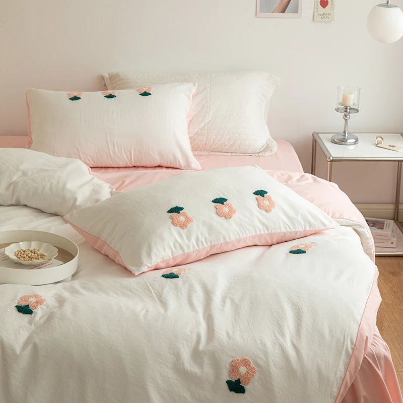 3PCS Baby Boys Bedding Set Bear Embroidered Cot Crib Bedding Set Cotton Korean Baby Bedding Duvet Cover+ Sheet+Pillowcase