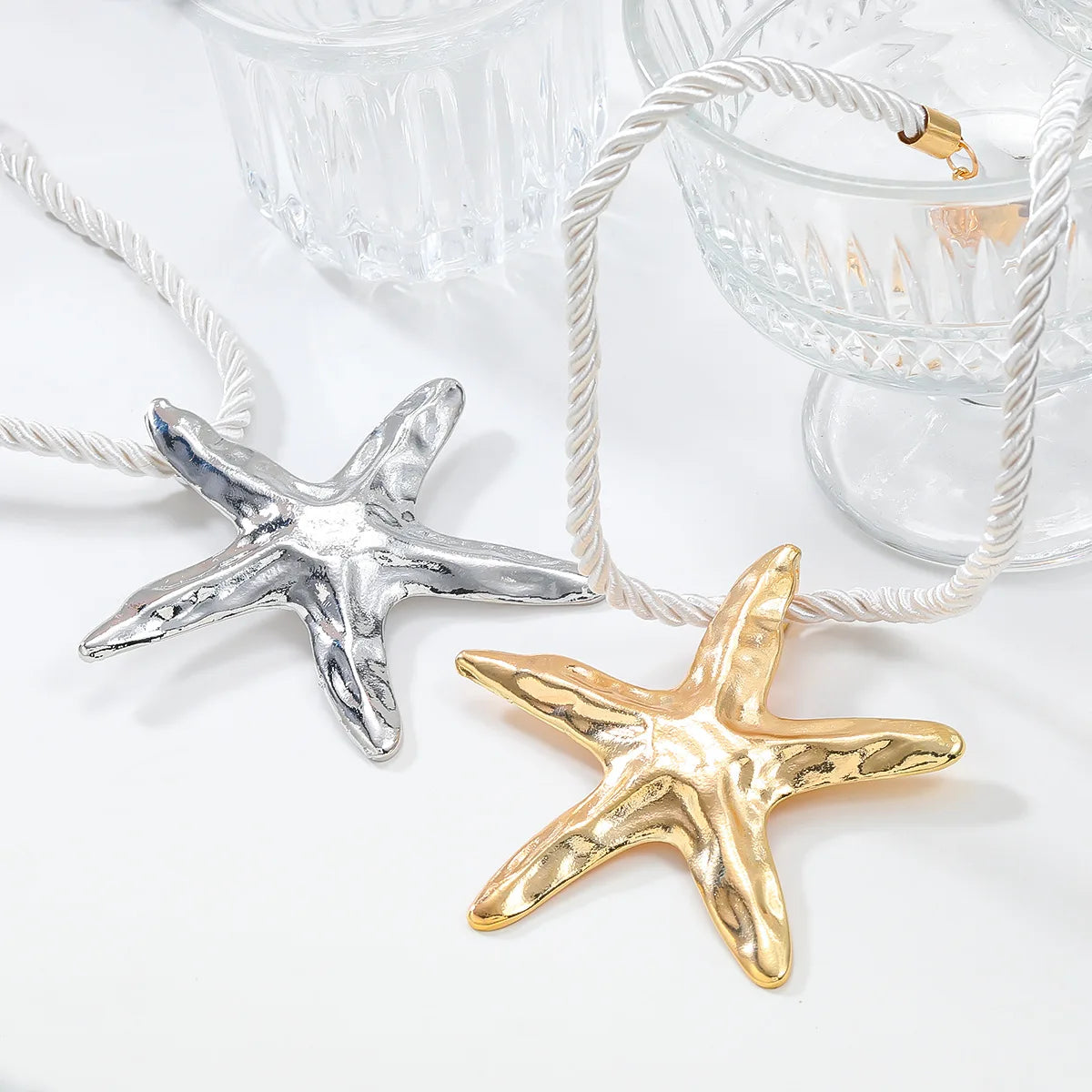 2024 New Starfish Pendant Necklace for Women Boho Summer Beach Party Accessories Vintage Metal Star Choker Neck Jewelry Gifts
