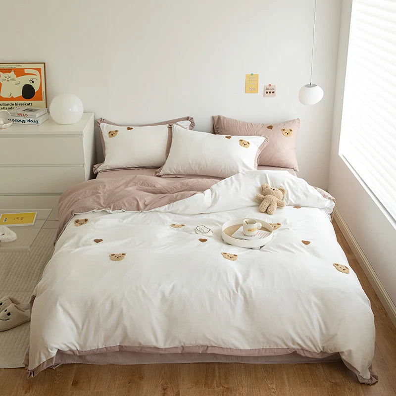 3PCS Baby Boys Bedding Set Bear Embroidered Cot Crib Bedding Set Cotton Korean Baby Bedding Duvet Cover+ Sheet+Pillowcase