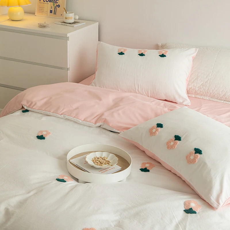 3PCS Baby Boys Bedding Set Bear Embroidered Cot Crib Bedding Set Cotton Korean Baby Bedding Duvet Cover+ Sheet+Pillowcase