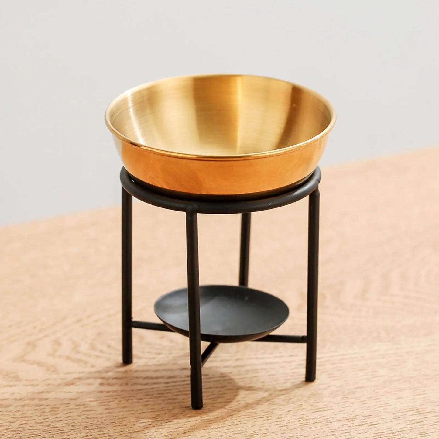 Essential Oil Burner Decorative Essential Oil Diffuser Wax Melt Burner Fragrance for Yoga Valentines Day Restaurant Office