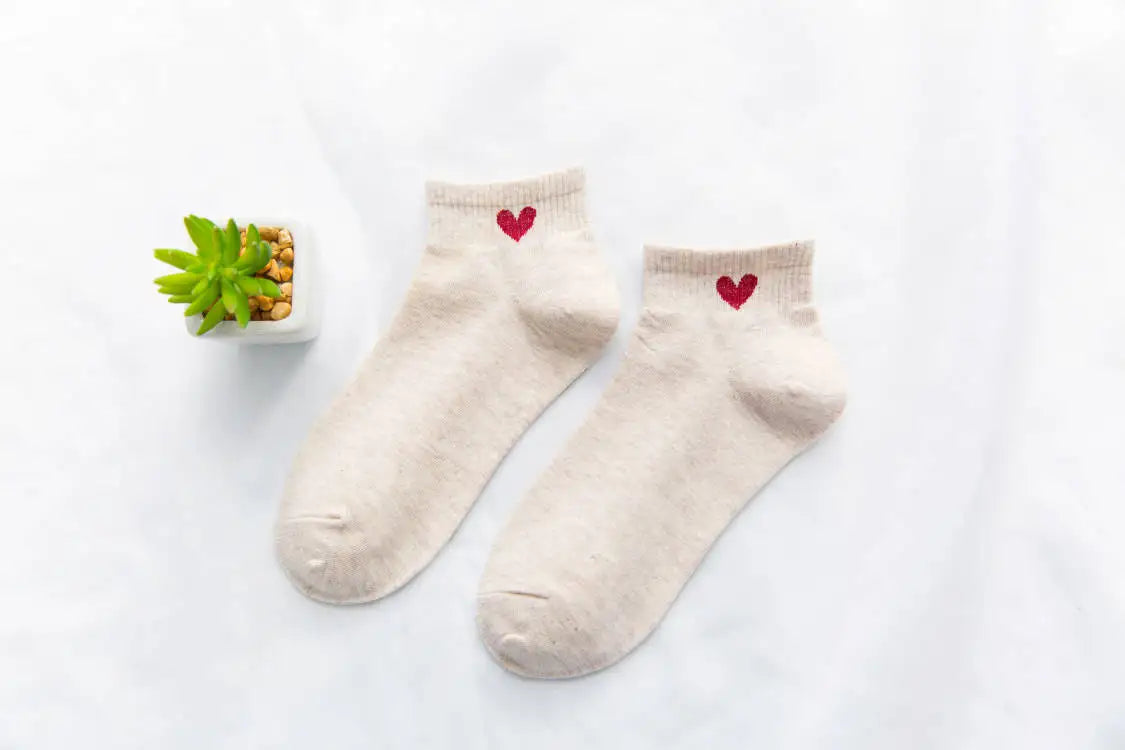 Spring and Autumn Love Women's Socks Casual Sports Short Boat Sock Cute Pure Cotton Ankle Socks Harajuku