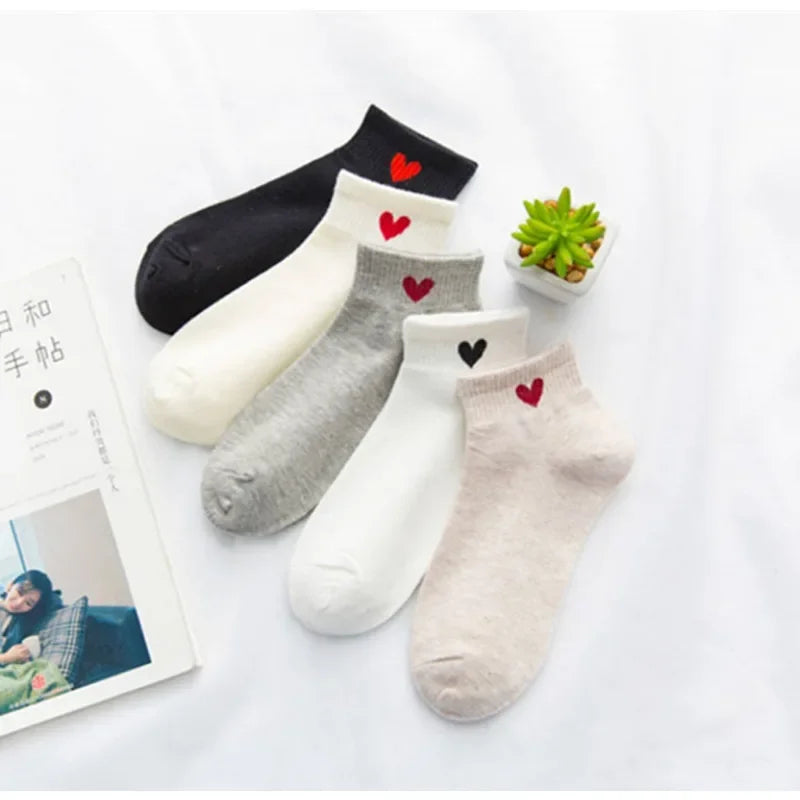 Spring and Autumn Love Women's Socks Casual Sports Short Boat Sock Cute Pure Cotton Ankle Socks Harajuku
