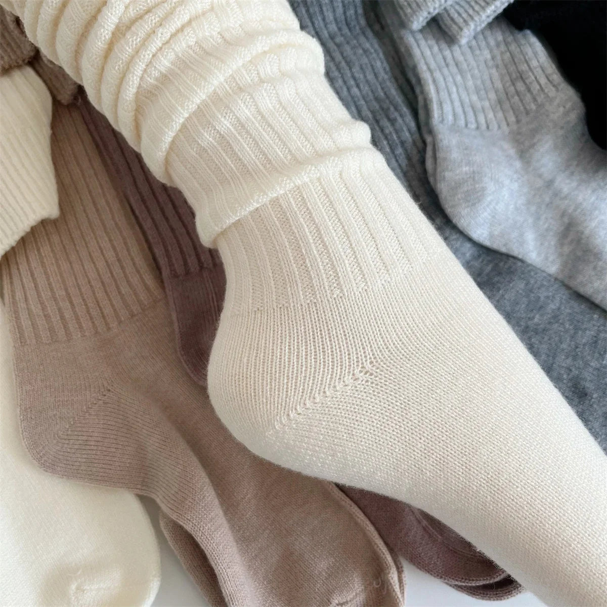 Soft Wool Long Socks Women Autumn Winter Cashmere Solid Knitted Stocking Skinny Casual Knee High Fluffy Warm Thicken Girls Socks