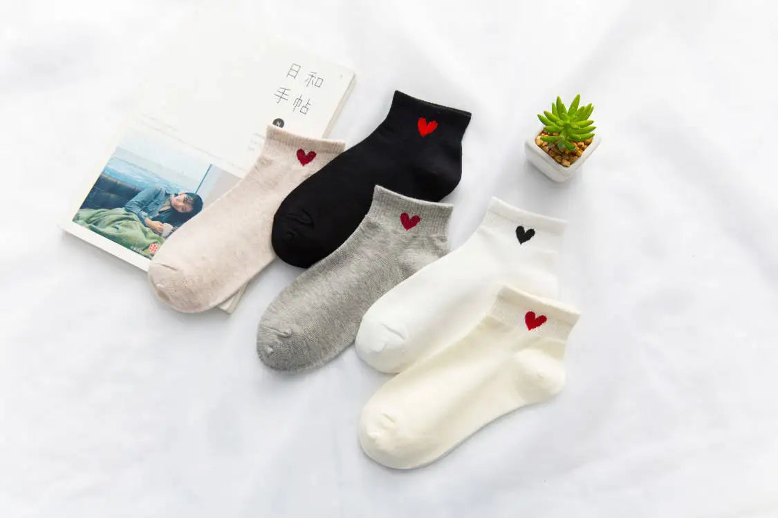 Spring and Autumn Love Women's Socks Casual Sports Short Boat Sock Cute Pure Cotton Ankle Socks Harajuku