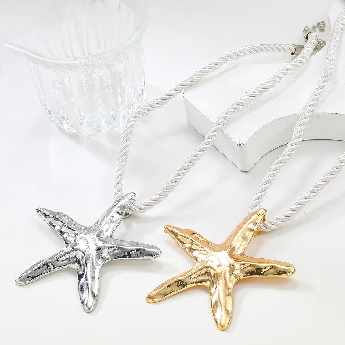 2024 New Starfish Pendant Necklace for Women Boho Summer Beach Party Accessories Vintage Metal Star Choker Neck Jewelry Gifts