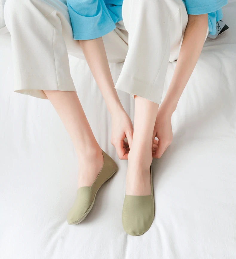 Summer Nylon Ice Silk Boat Socks Women No Show Breathable Low Cut Ankle Silicone Non-slip Invisible Thin Comfortable Bottom