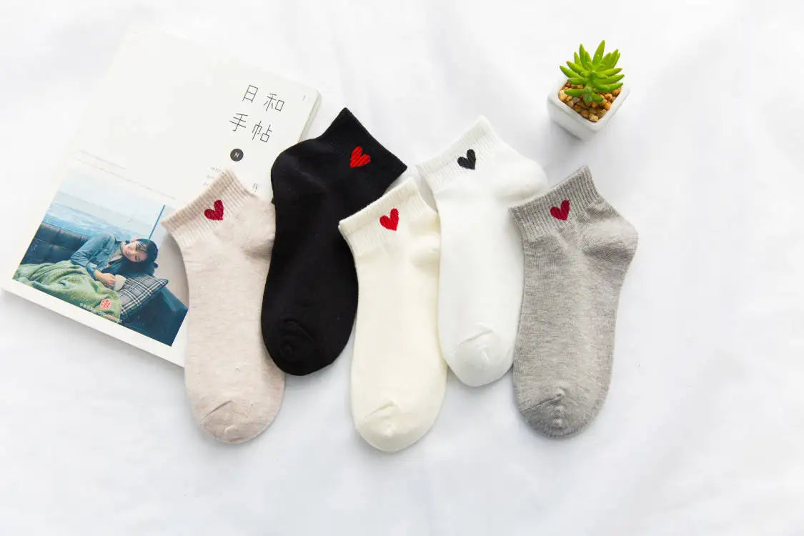 Spring and Autumn Love Women's Socks Casual Sports Short Boat Sock Cute Pure Cotton Ankle Socks Harajuku