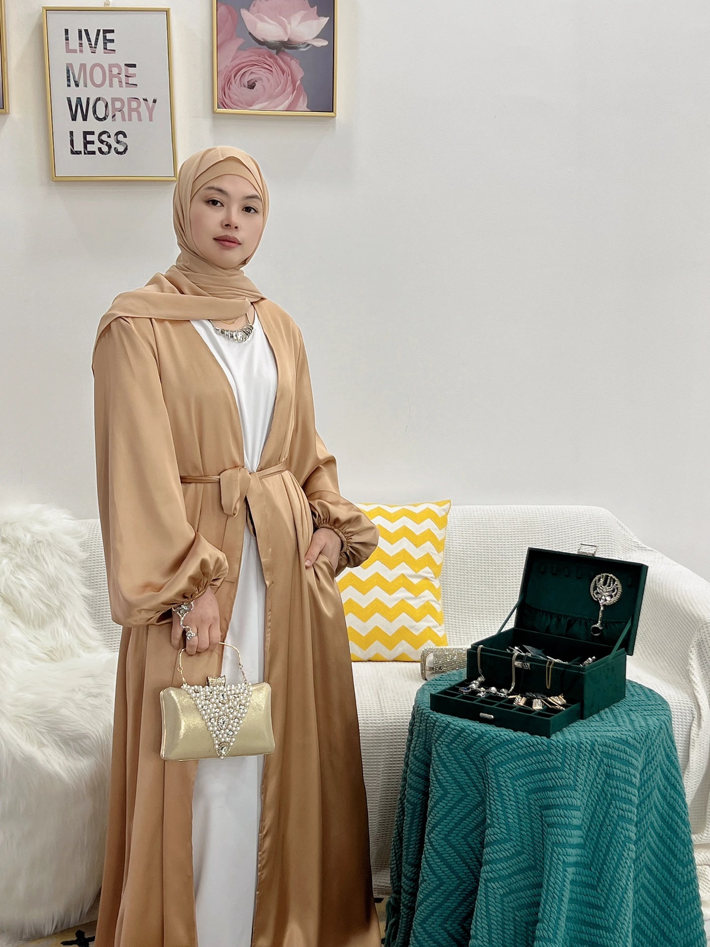 Ramadan Eid Fashion Silky Satin Muslim Abayas Robe Musulmane Abaya Cardigan Muslim Arab Worship Service Clothing Wy836