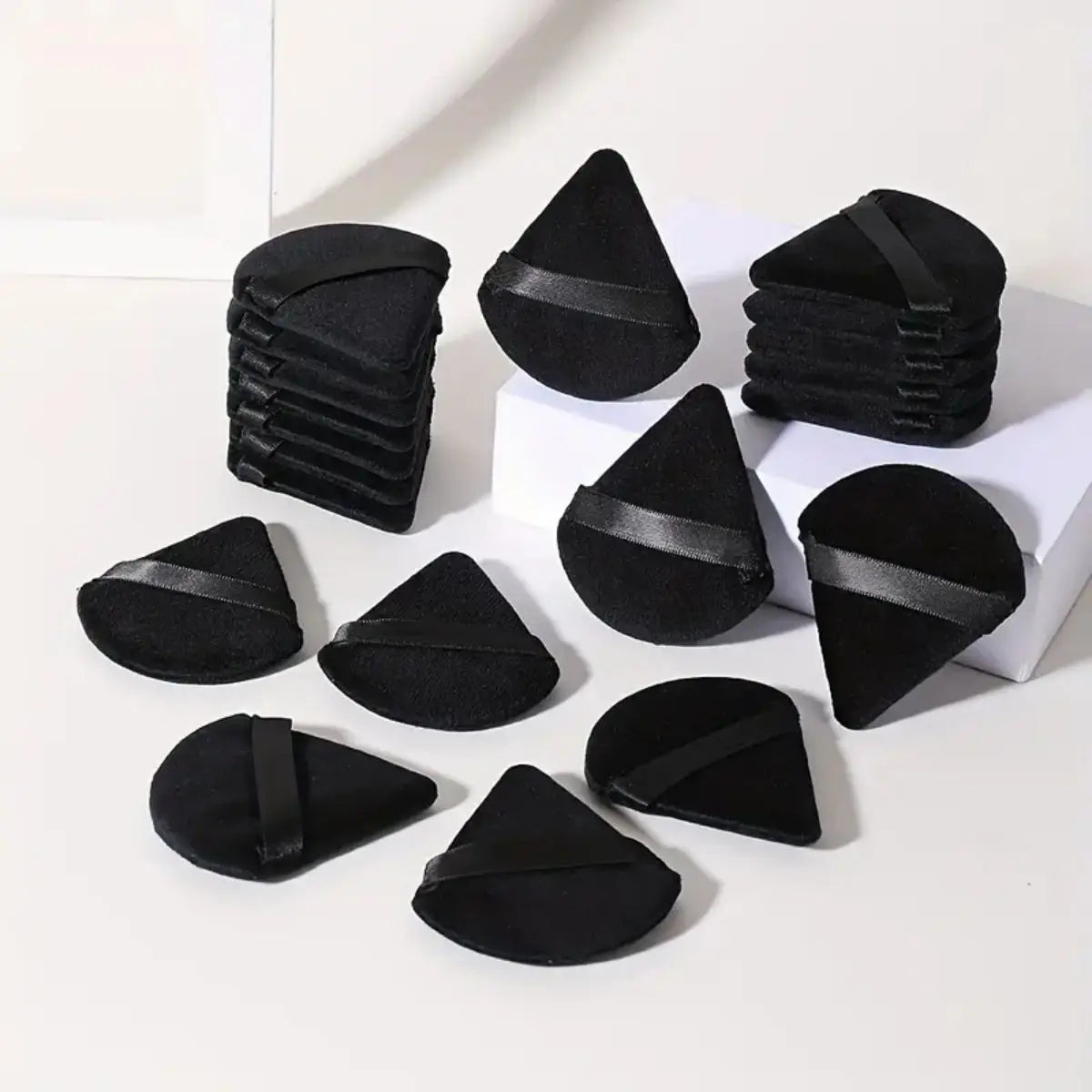 10/20PCS Triangle Makeup Sponge -Luxurious Velour,Ultra-Soft & Washable -Wet or Dry, Perfect for Loose Powder, Foundation & Body