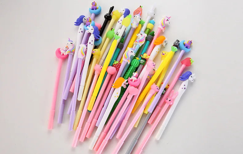 10Pcs / Set Cute Gel Pen Kawaii Random Pattern Unicorn Pony 0.5m Black Gel Ink Pen School Stationery Office Suppliers Gifts