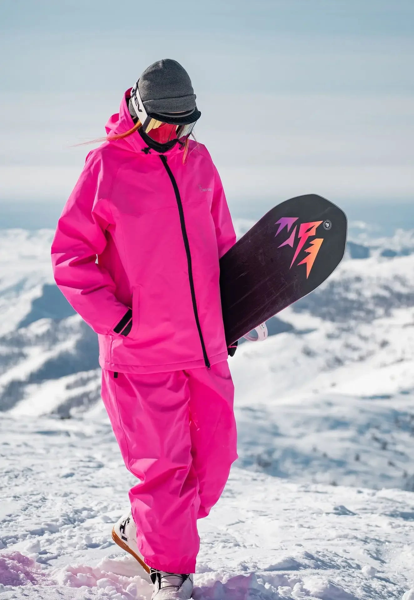 2024 Winter Oversized Woman Ski Suit Set Women Snowboarding Set Female Outdoor Snowsuit Waterproof Windproof Skiing Jacket Set