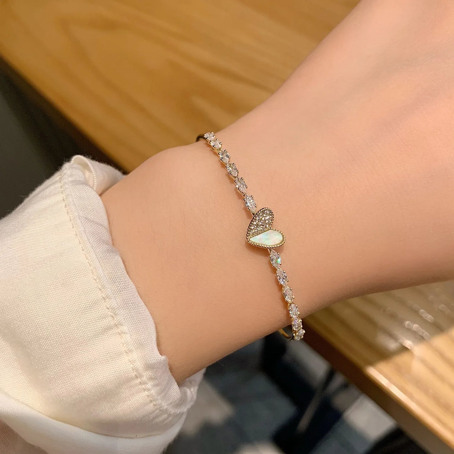 Gold Color Bracelet Set of Four Stainless Steel Sequins Rhinestone Bracelet Combination for Women Chain Bracelet Jewelry Gifts