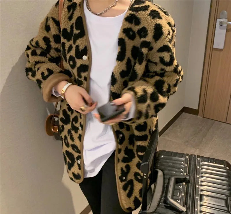 Autumn Winter Short Lmitation Fur Coat Women 2024 New Fashion Loose Casual Jacket Leopard Print Button Outerwear Female