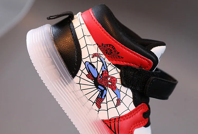 Spiderman LED Light Kids Shoes Boys and Girls Light Kids Light Kids Sports Shoes Mesh Sports Boys and Girls LED Light Shoes