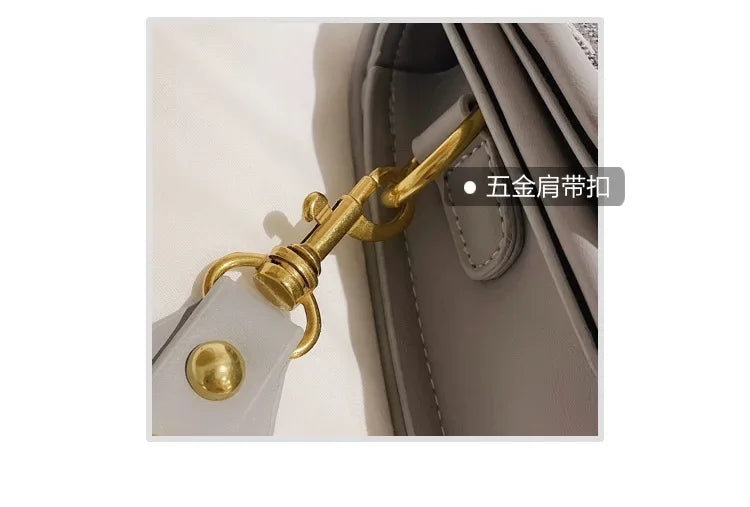 Bag women 2023 new retro women's bag single shoulder hand crossbody small bag fashion foreign underarm saddle bag