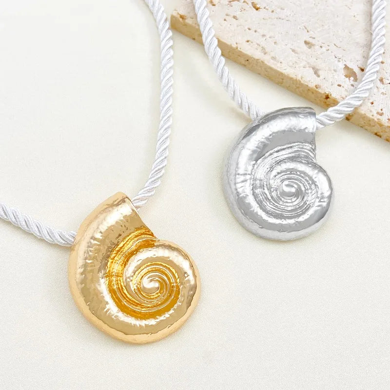 Fashionable Summer Vacation Ocean Conch Ear Studs Necklace for Women Trendy Beach Party Exaggerated Bohemian Jewelry Earrings