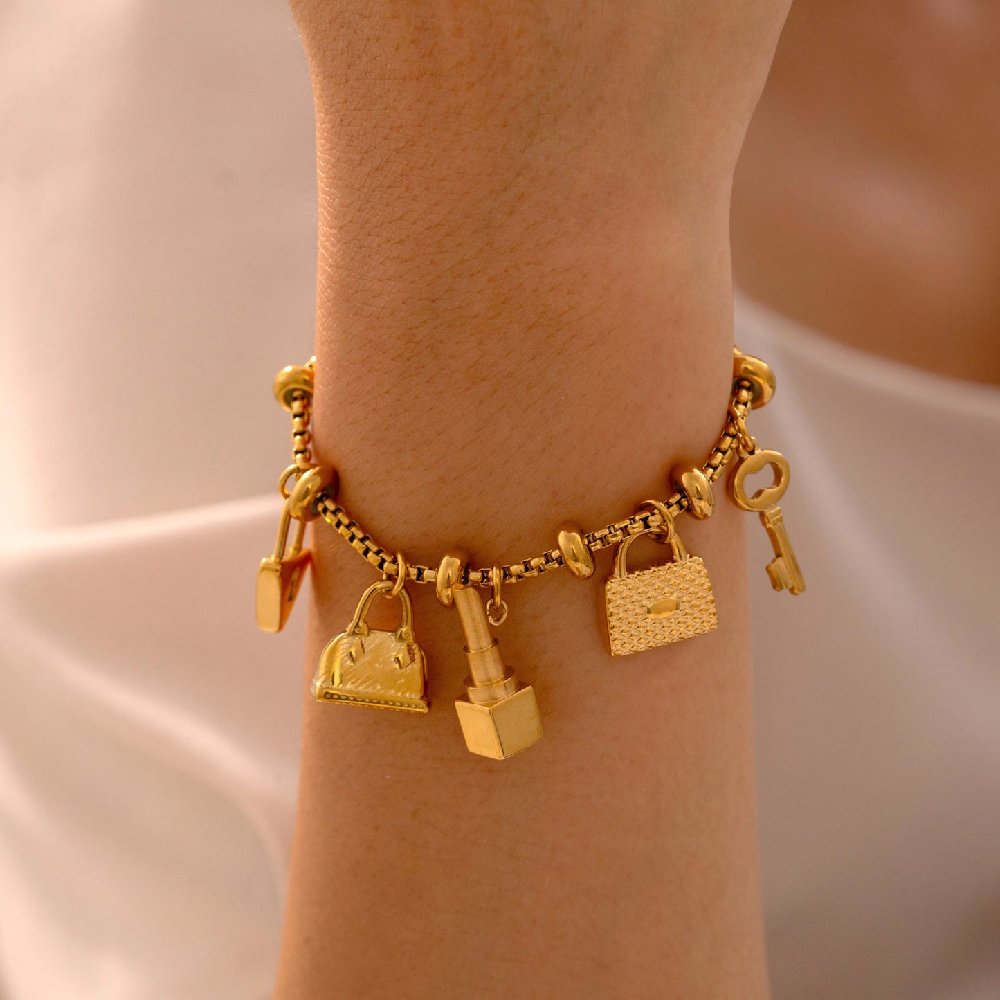 316L Stainless Steel Bracelets With Various Pendants For Women 18K Gold Plated Waterproof No Tarnish Women's Statement Bracelet