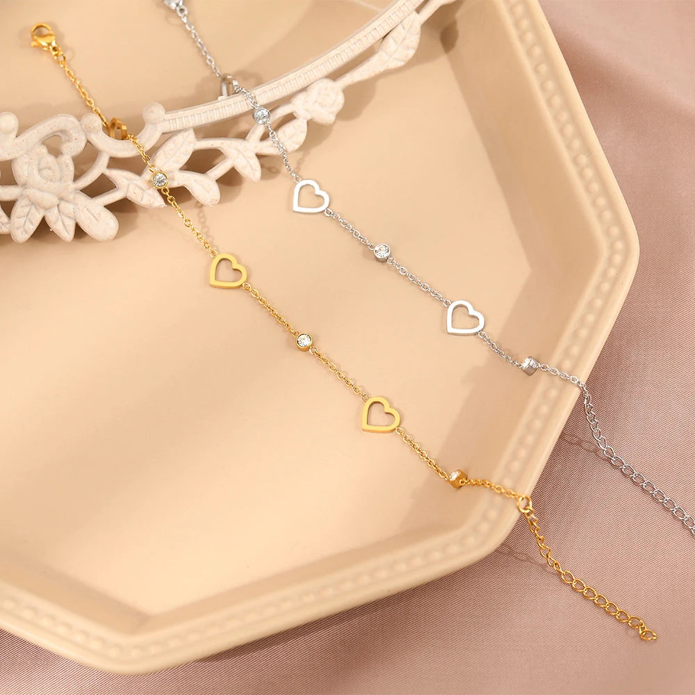 Stainless Steel Bracelets Exquisite Elegant Crystal Zircon Hollow Heart Charm Chain Trendy Bracelet For Women Jewelry New Gifts