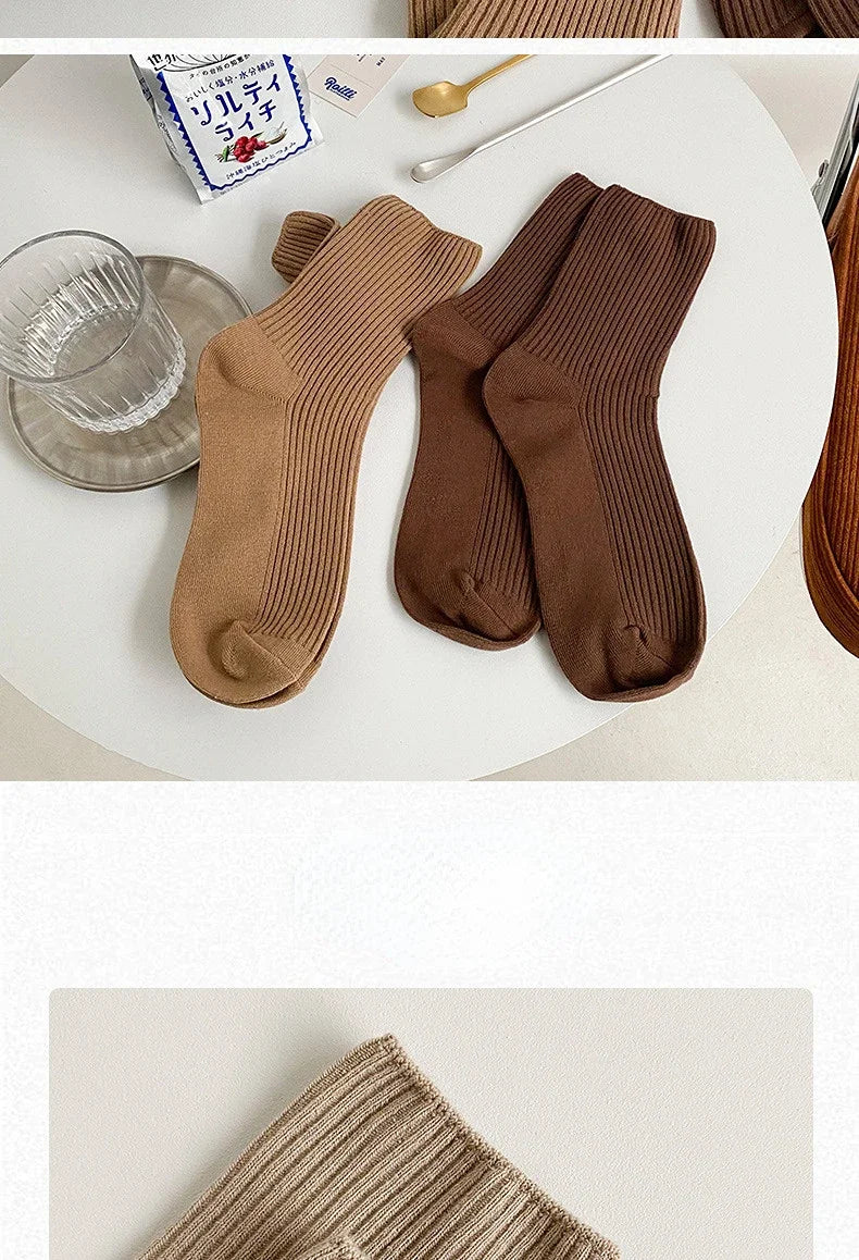 Women Cotton Socks Medium Tubes Knitted Loose Long Soft Crew Casual Sock Breathable Spring Autumn Solid Color Black White Coffee