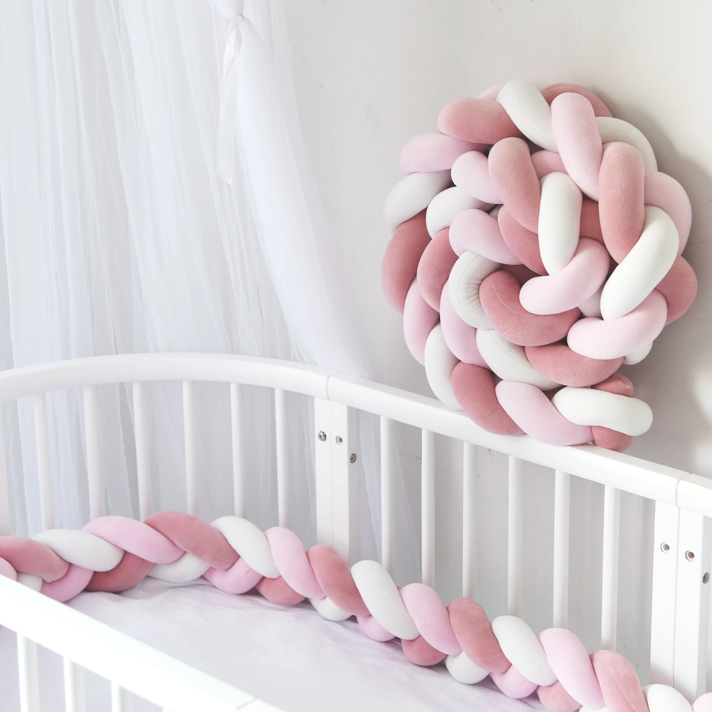 1M/2M3M/4M Baby Safety Bed Bumper Crib Anticollision Bumper for Newborn Knot Braid Pillow Cushion Cot Protector Crib Bedding Set