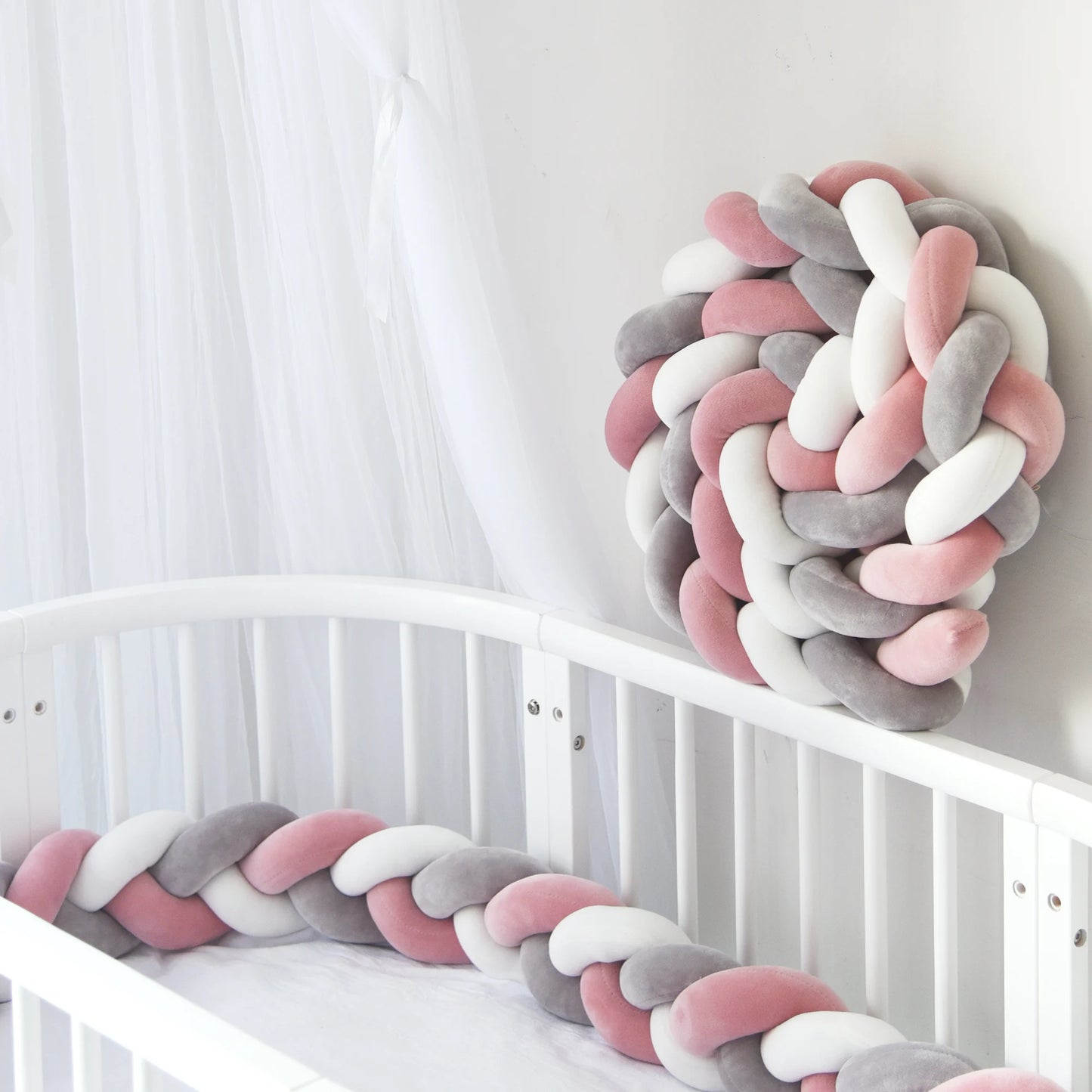 1M/2M3M/4M Baby Safety Bed Bumper Crib Anticollision Bumper for Newborn Knot Braid Pillow Cushion Cot Protector Crib Bedding Set