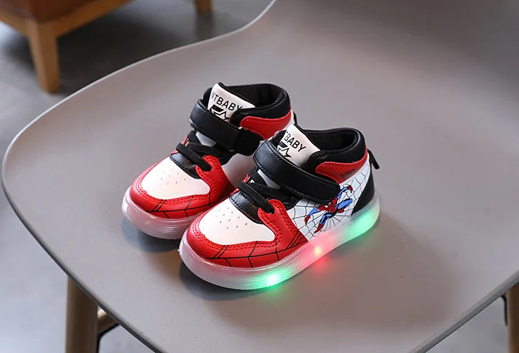 Spiderman LED Light Kids Shoes Boys and Girls Light Kids Light Kids Sports Shoes Mesh Sports Boys and Girls LED Light Shoes