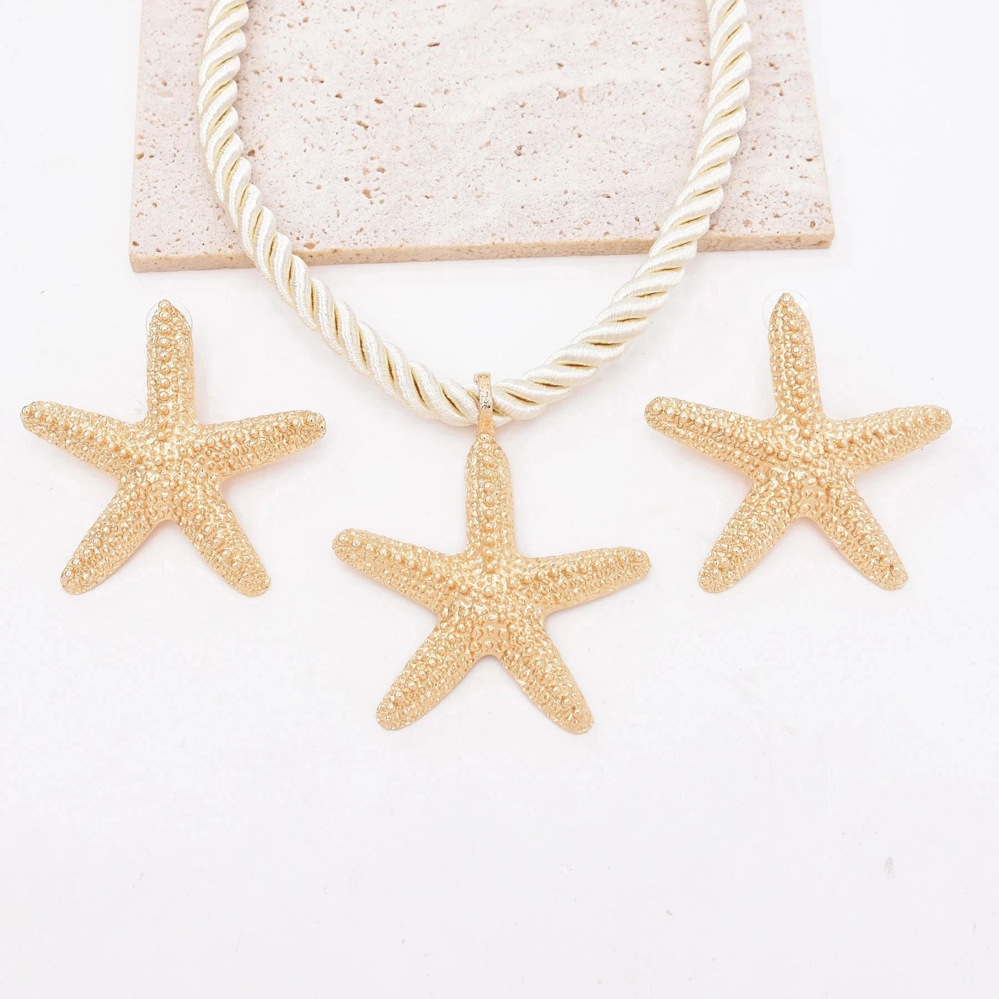 Golden Starfish Pendant Necklace Stud Earrings for Women Europ American Fashion Exaggerated Summer Marine Animal Jewelry Sets