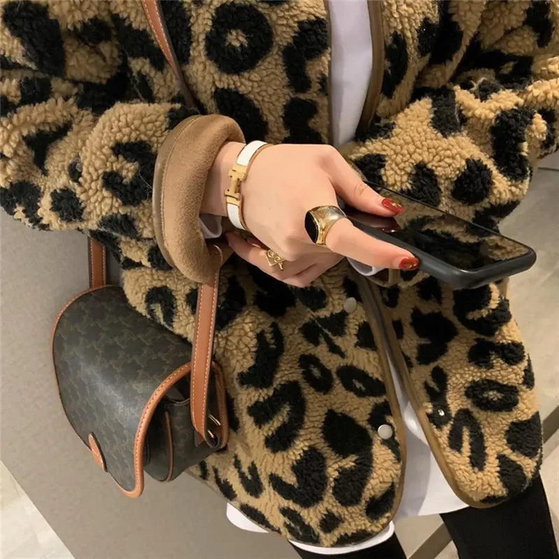 Autumn Winter Short Lmitation Fur Coat Women 2024 New Fashion Loose Casual Jacket Leopard Print Button Outerwear Female